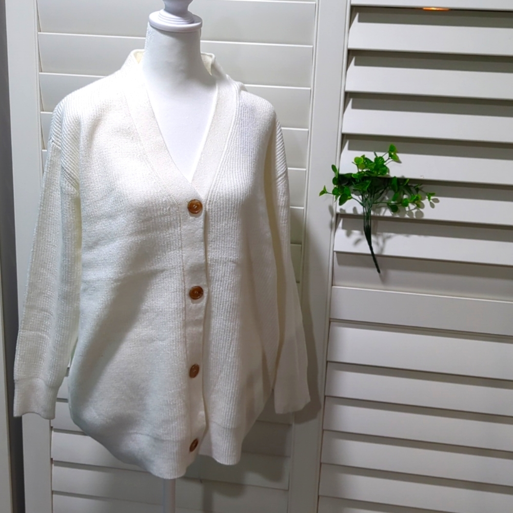 NWT Tahari White Viscose Blend Snow Globe Cardigan Sz M